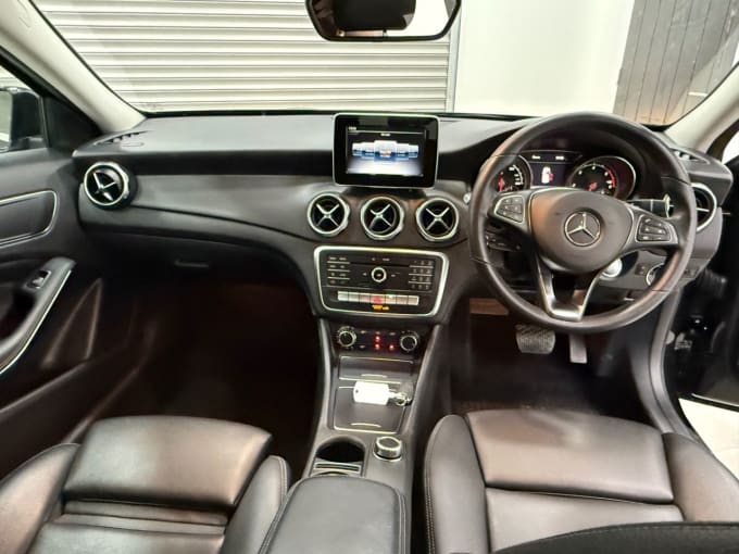 2025 Mercedes-benz Gla