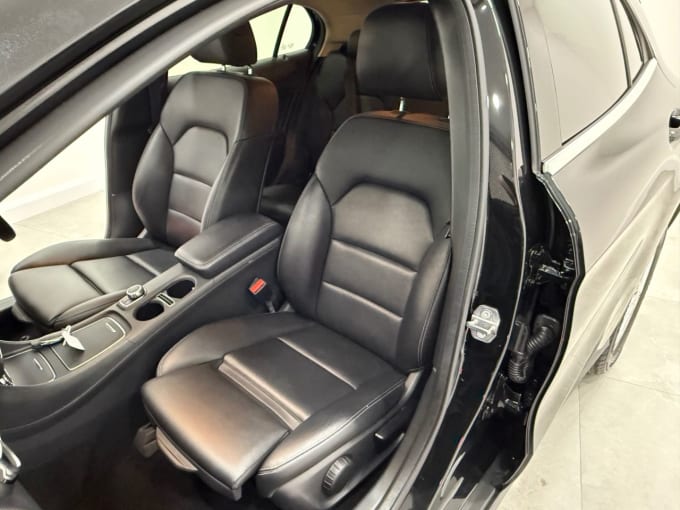 2025 Mercedes-benz Gla