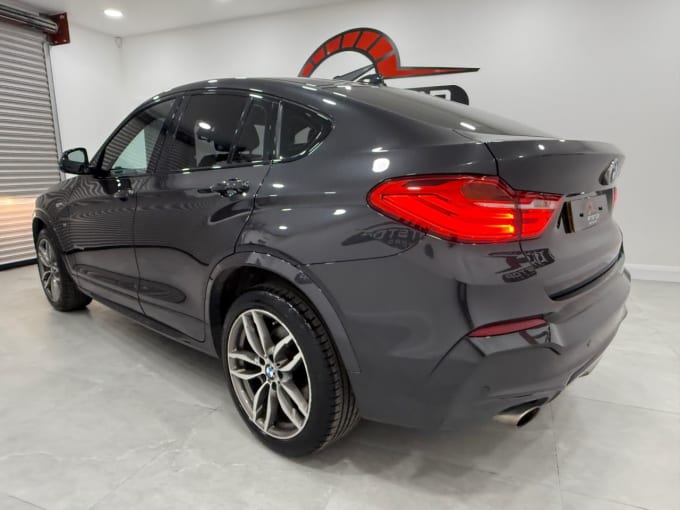 2025 BMW X4