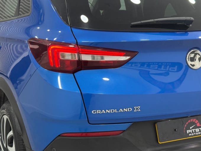 2025 Vauxhall Grandland X