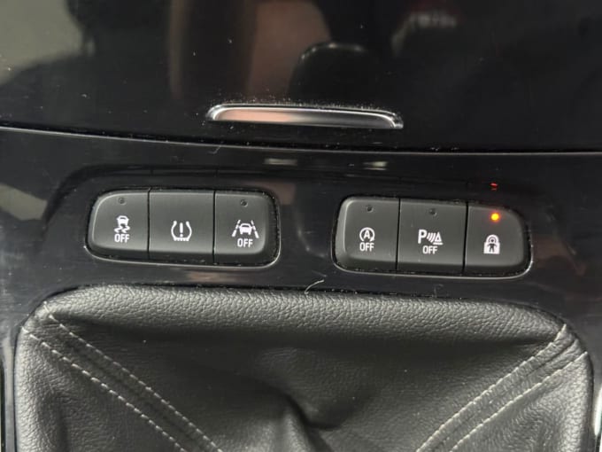 2025 Vauxhall Grandland X
