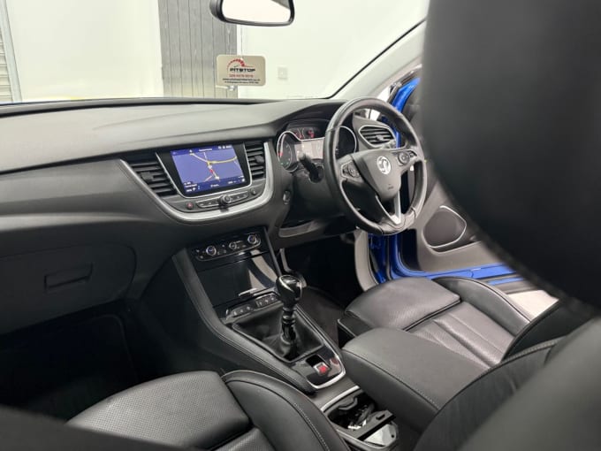 2025 Vauxhall Grandland X