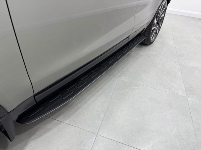 2025 Land Rover Discovery