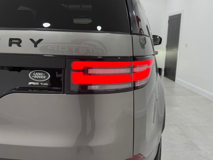 2025 Land Rover Discovery