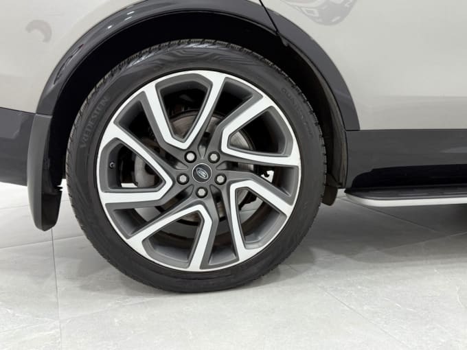 2025 Land Rover Discovery