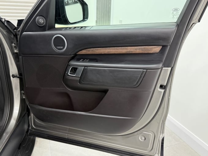 2025 Land Rover Discovery