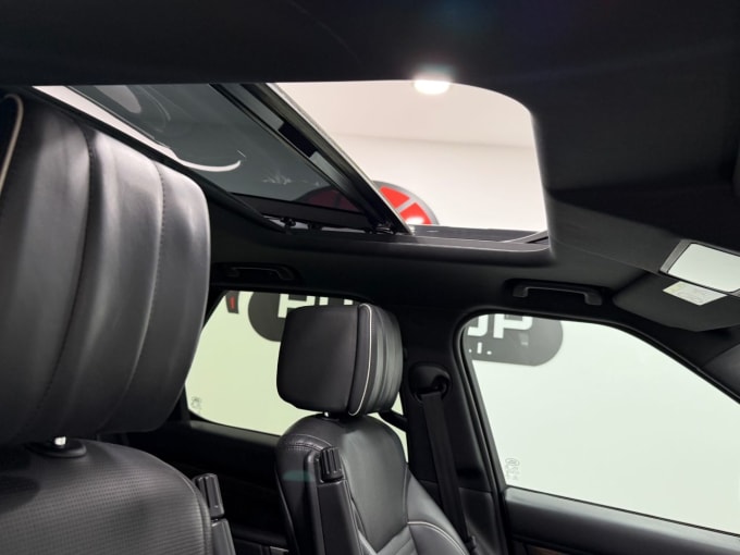 2025 Land Rover Discovery