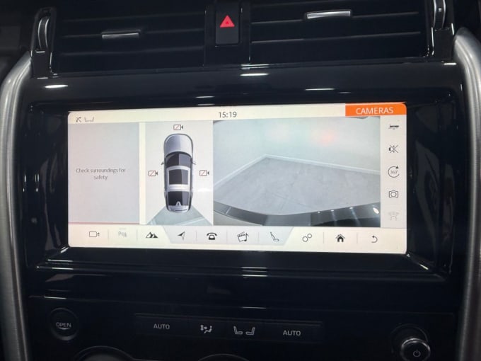 2025 Land Rover Discovery