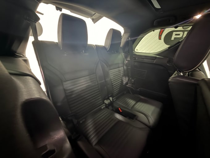 2025 Land Rover Discovery