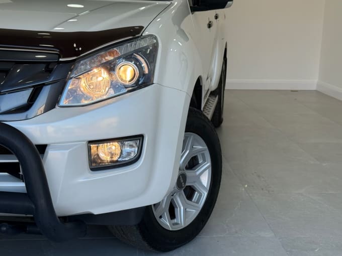 2025 Isuzu D-max