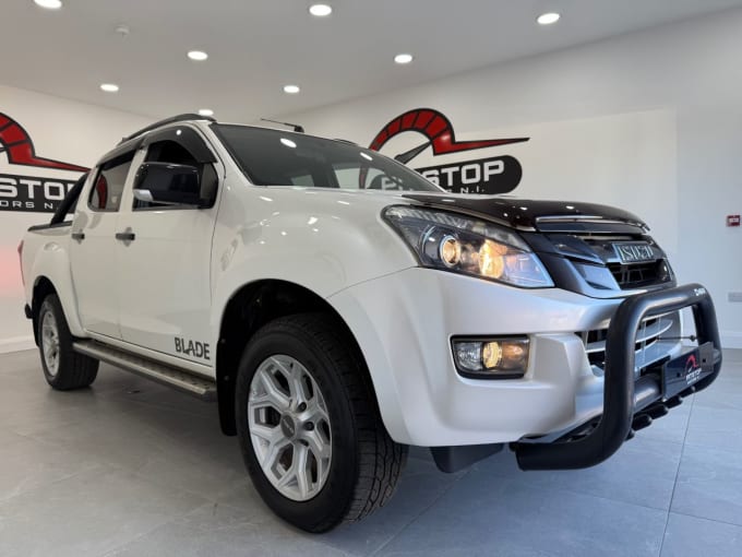 2025 Isuzu D-max