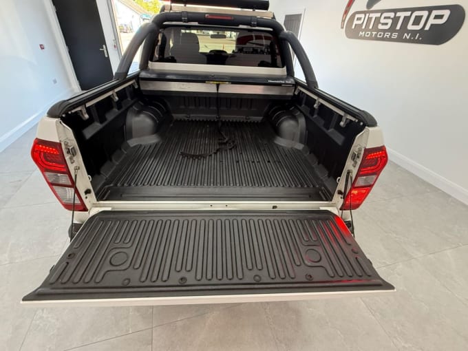 2025 Isuzu D-max