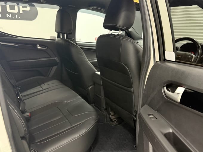 2025 Isuzu D-max