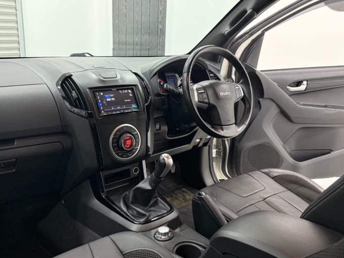 2025 Isuzu D-max