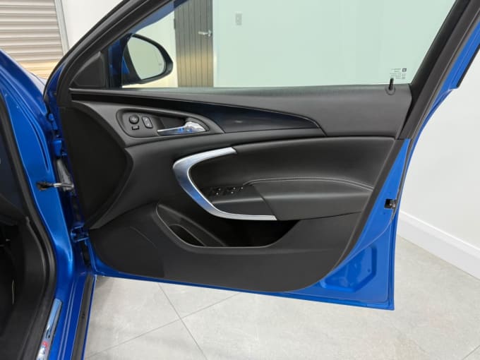 2025 Vauxhall Insignia