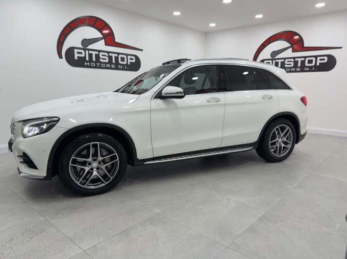 2025 Mercedes-benz Glc