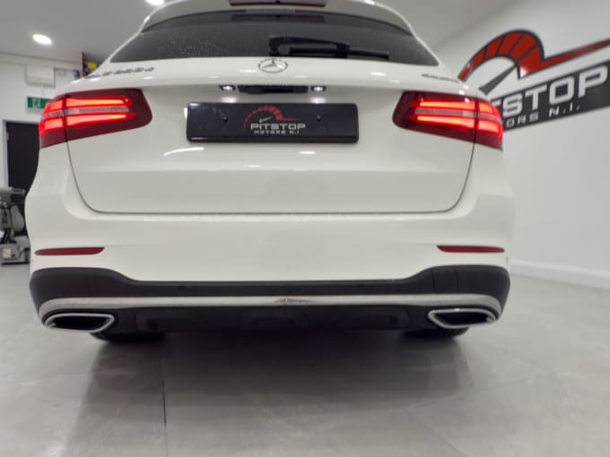 2025 Mercedes-benz Glc