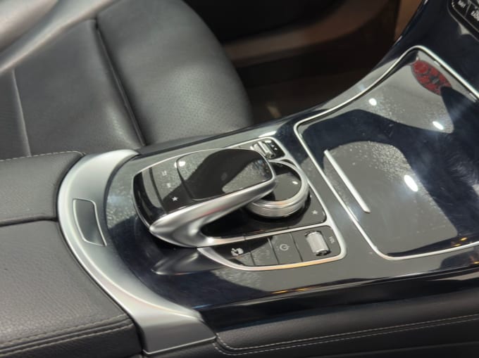 2025 Mercedes-benz Glc