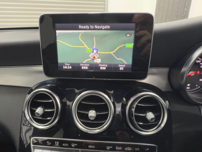 2025 Mercedes-benz Glc