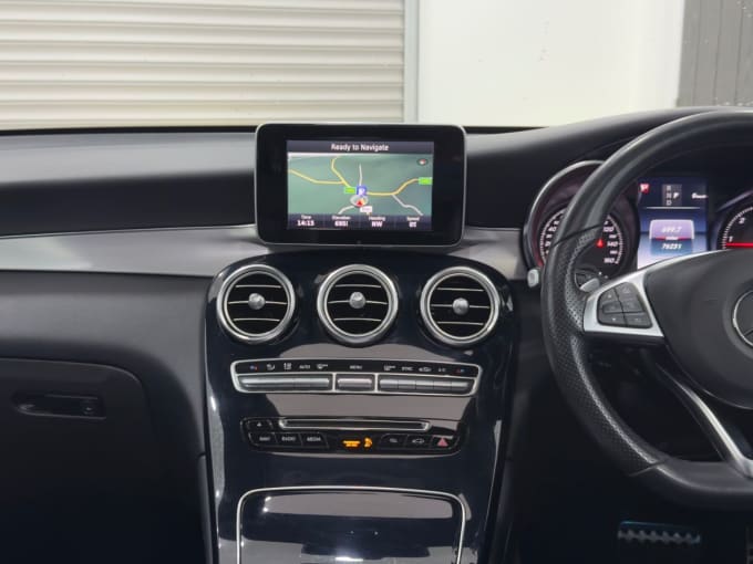 2025 Mercedes-benz Glc