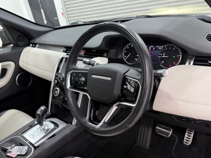 2025 Land Rover Discovery Sport