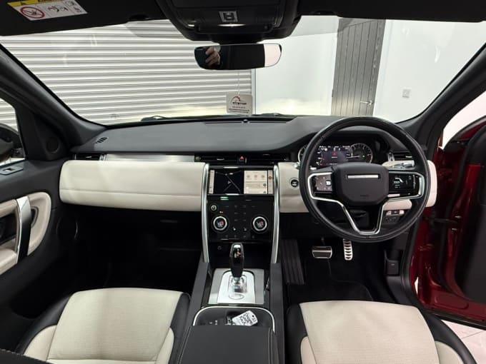 2025 Land Rover Discovery Sport
