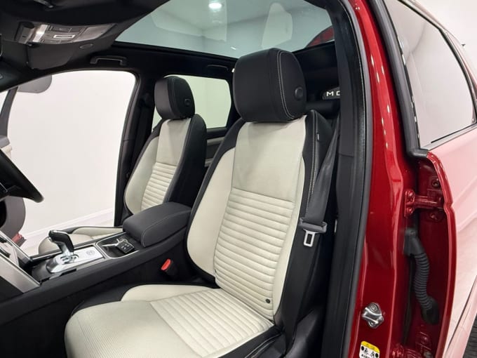 2025 Land Rover Discovery Sport