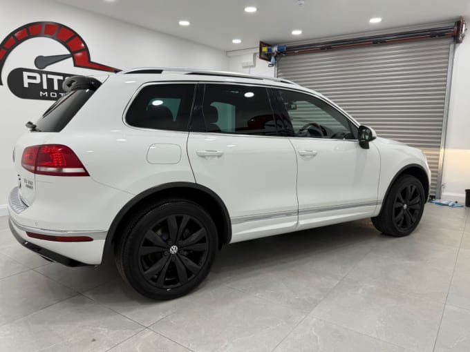 2025 Volkswagen Touareg