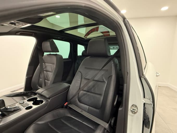 2025 Volkswagen Touareg