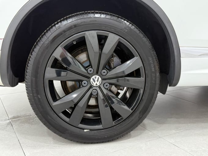 2025 Volkswagen Touareg