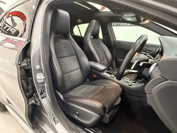2016 Mercedes Gla-class