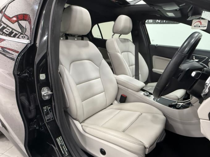 2025 Mercedes-benz Gla