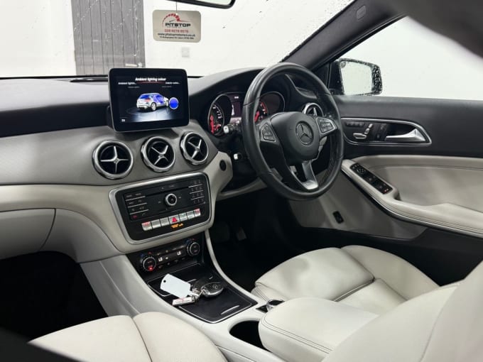 2025 Mercedes-benz Gla