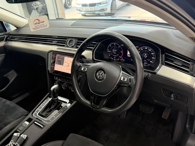 2017 Volkswagen Passat