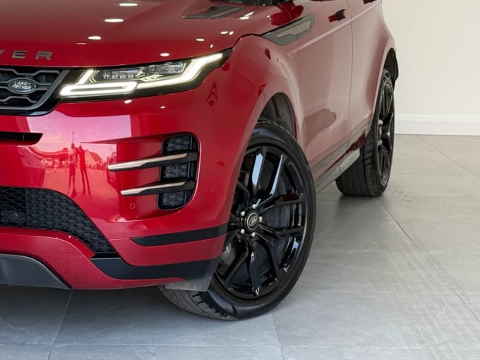 2025 Land Rover Range Rover Evoque
