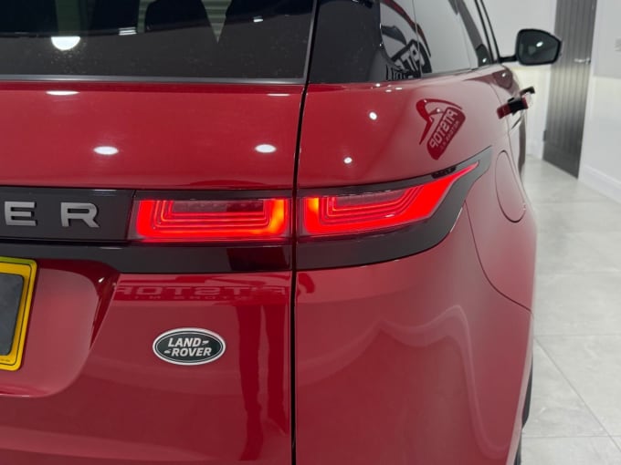 2025 Land Rover Range Rover Evoque