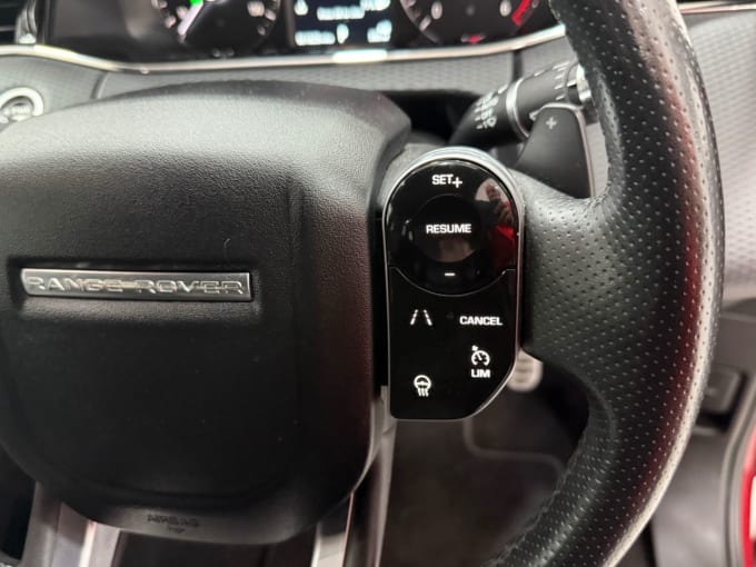 2025 Land Rover Range Rover Evoque