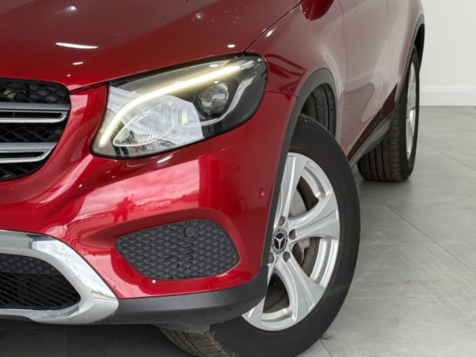 2025 Mercedes-benz Glc