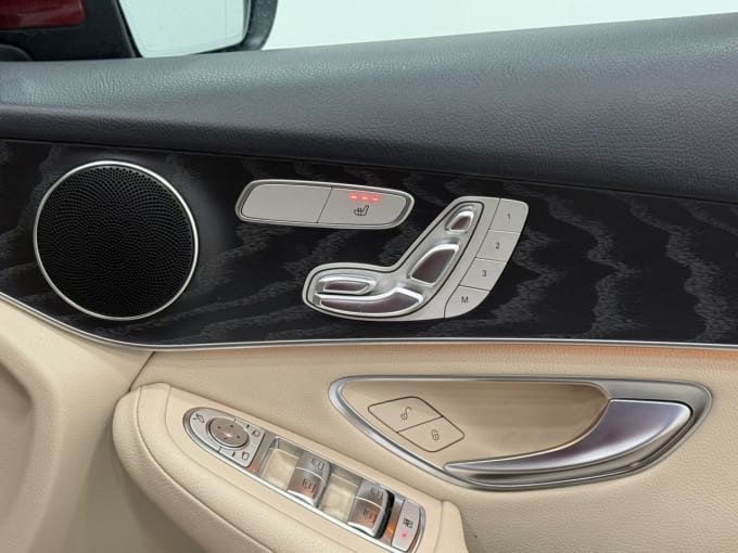 2025 Mercedes-benz Glc
