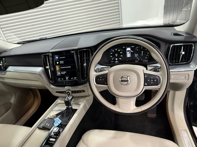 2025 Volvo Xc60