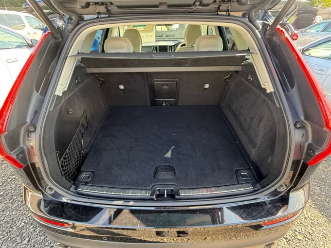 2025 Volvo Xc60