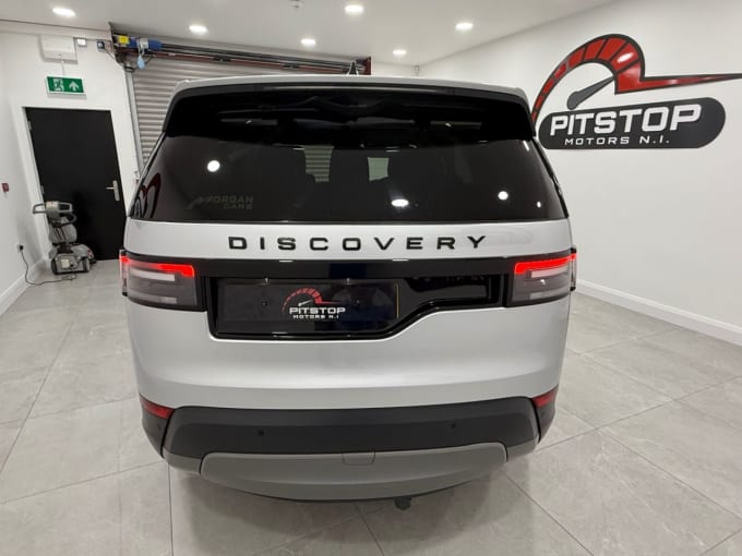 2025 Land Rover Discovery