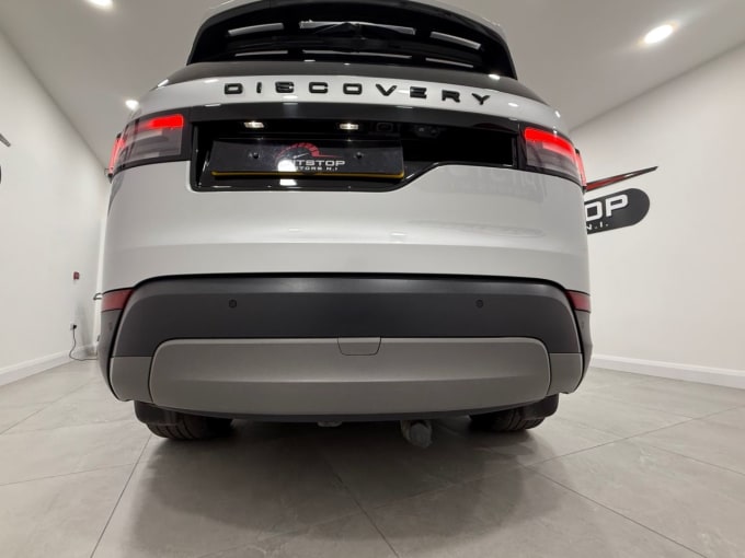 2025 Land Rover Discovery
