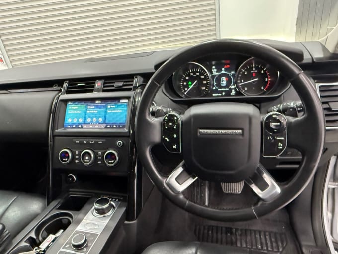 2025 Land Rover Discovery