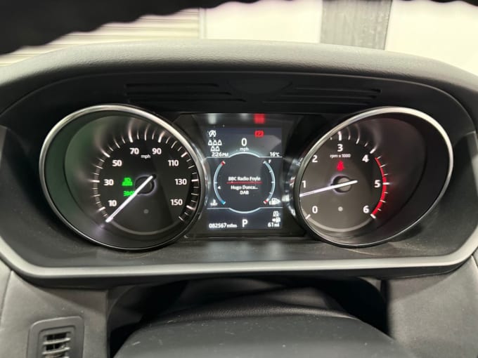 2025 Land Rover Discovery