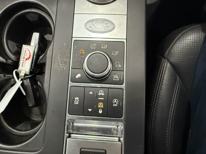 2025 Land Rover Discovery