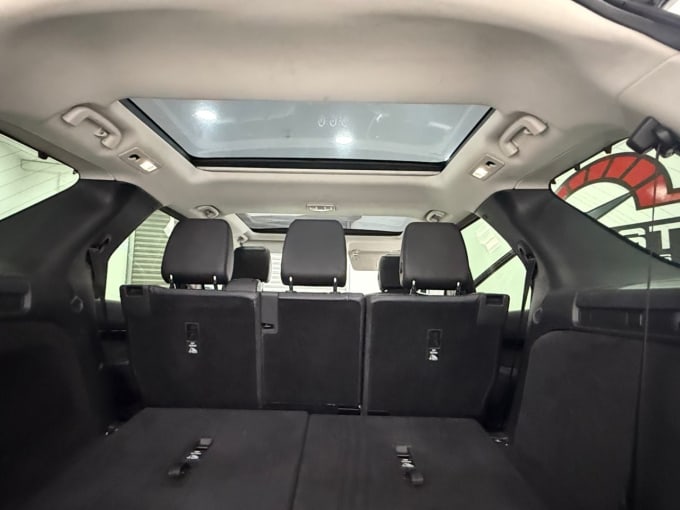 2025 Land Rover Discovery