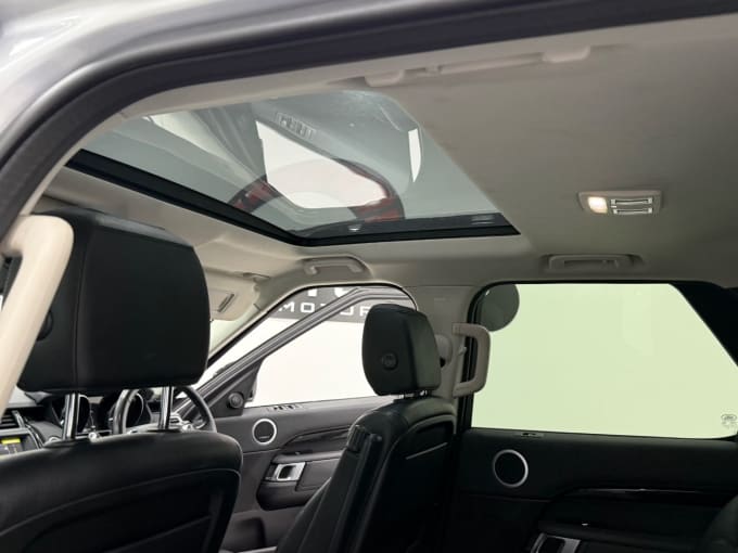 2025 Land Rover Discovery