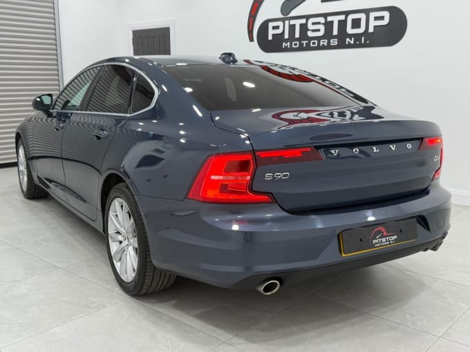 2025 Volvo S90