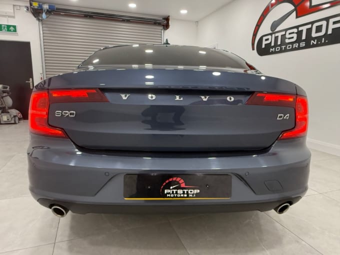 2025 Volvo S90